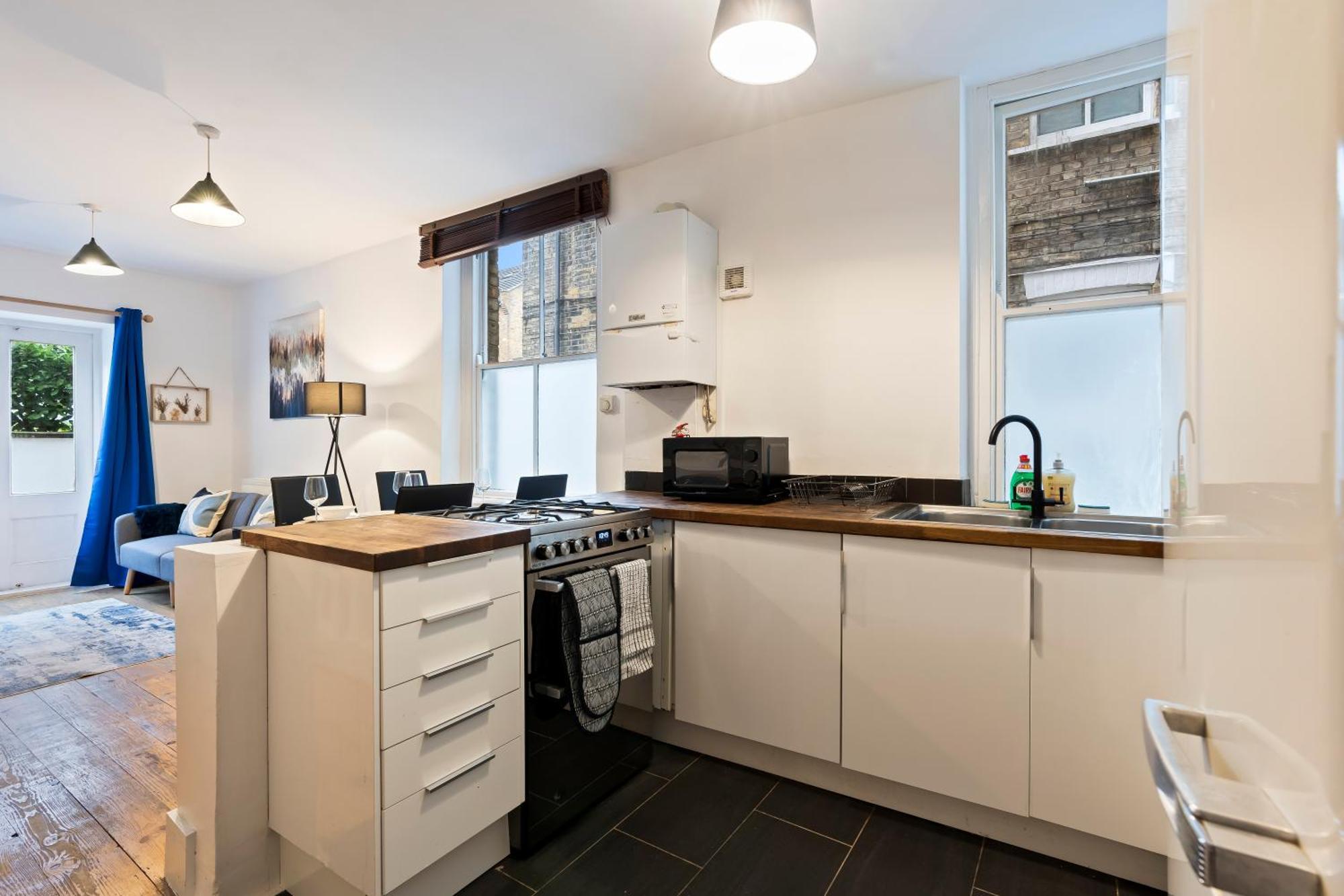 Peckham Cozy 2-bed Gem In * Londra